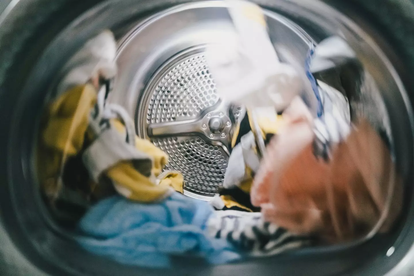 The Money Saving Expert urged people to lower their usage during peak times. Yana Iskayeva / Getty Images)