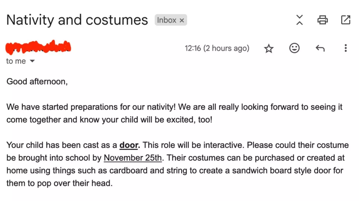 The email she received from the school. (Twitter/EmmaSzewczak)