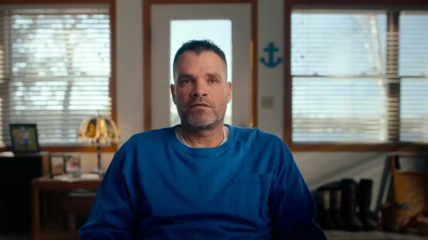 Heartbreaking moment father learned his own wife had been tormenting their daughter online anonymously