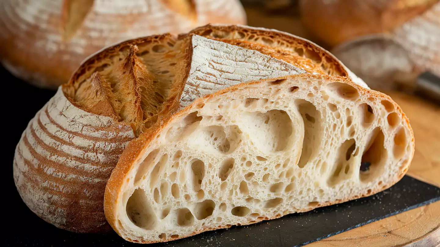 Experts issue warning to anyone who buys sourdough bread