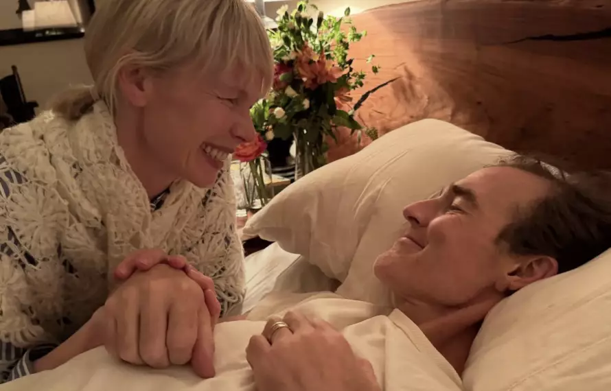 The designer shared a snap of herself holding Van Der Beek's hand (Instagram/@erinfetherston)