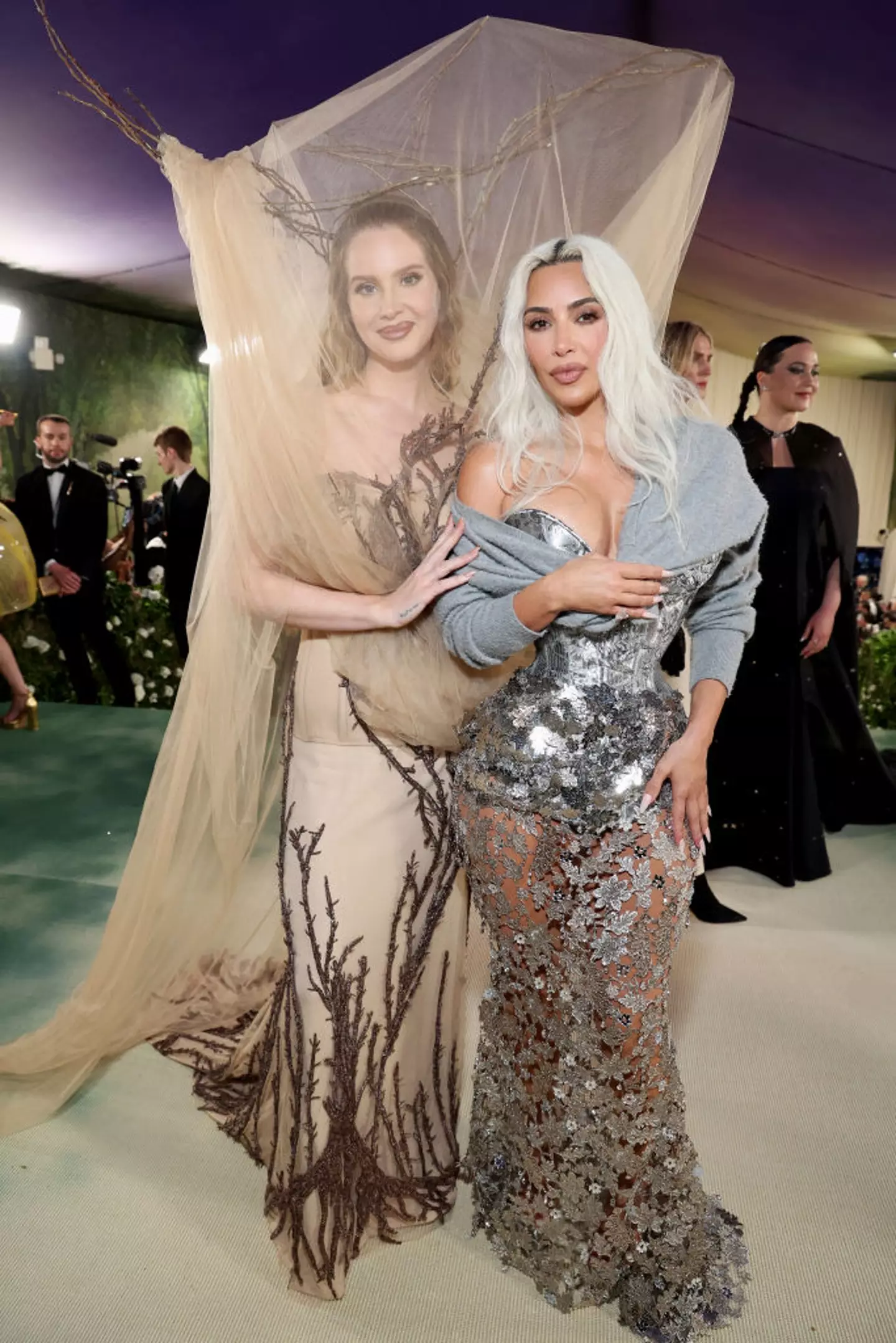 The pair posed for photos together. (Kevin Mazur/MG24/Getty Images for The Met Museum/Vogue)