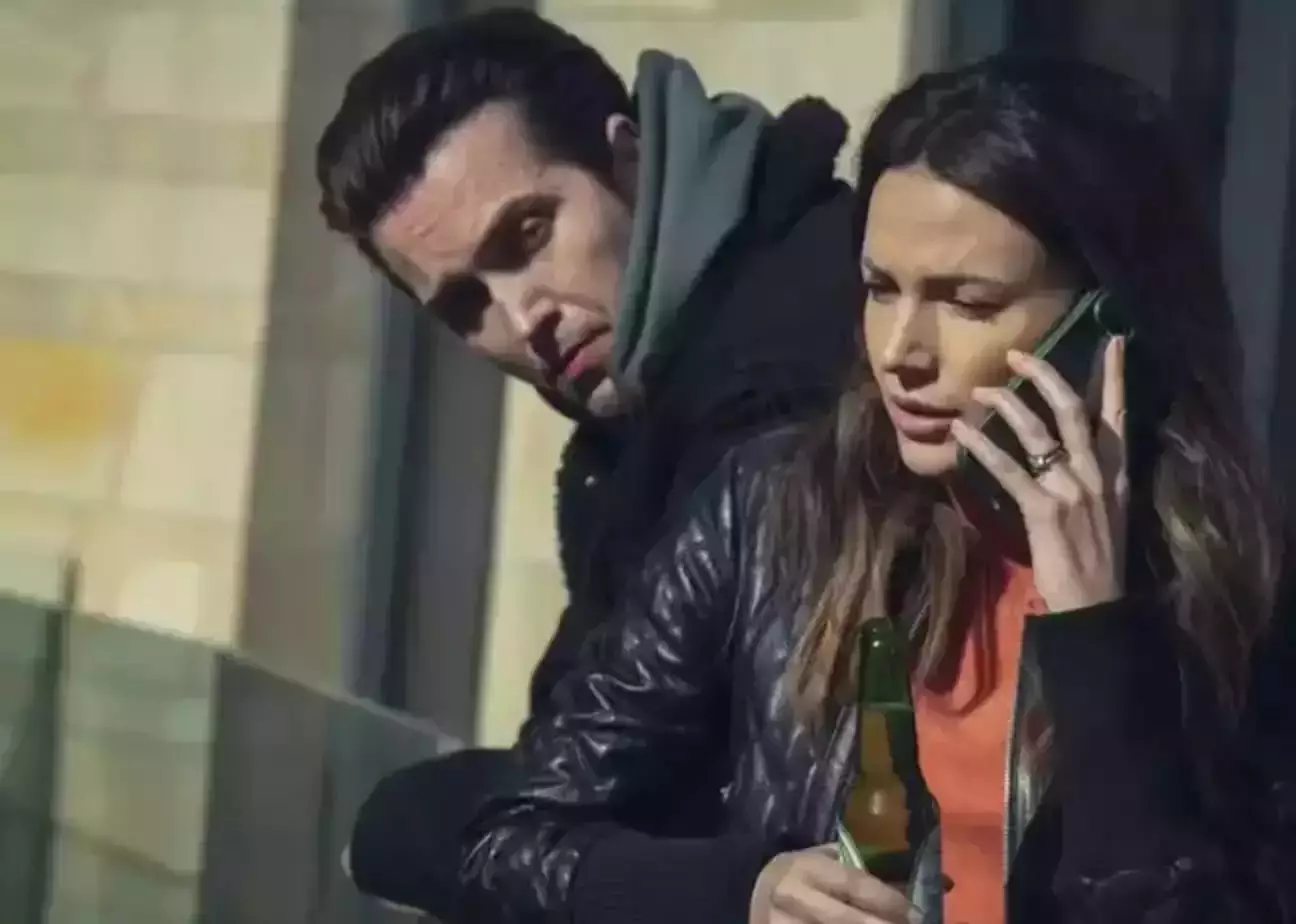 Harlan Coben addressed the Fool Me Once 'plot hole'.