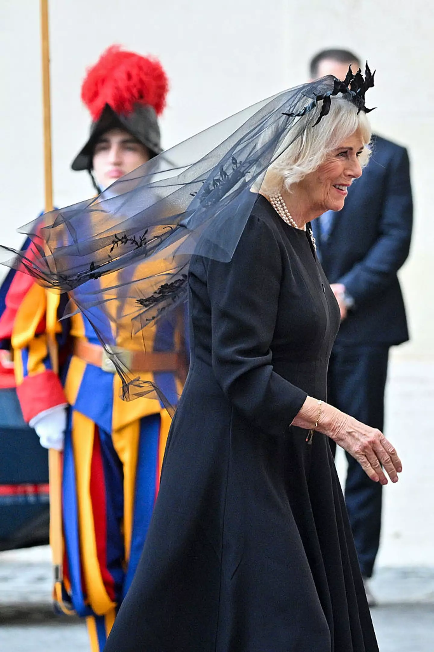 Mantillas remain as protocol for female dignitaries when meeting the Pope (Samir Hussein / Contributor / Getty Images)