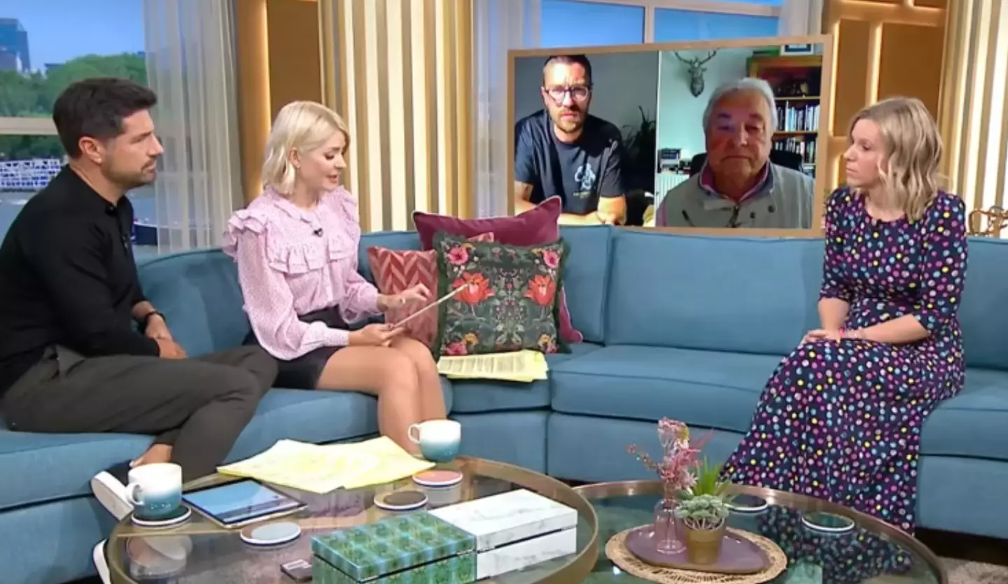 Holly Willoughby wore a blouse and black skirt on the show.