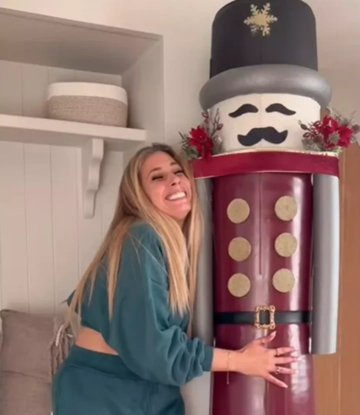 Stacey Solomon went big when it came to Christmas decorations.