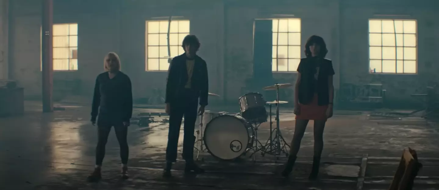 The series tells the story of the creation of a band amid the social unrest of 1980s Birmingham.