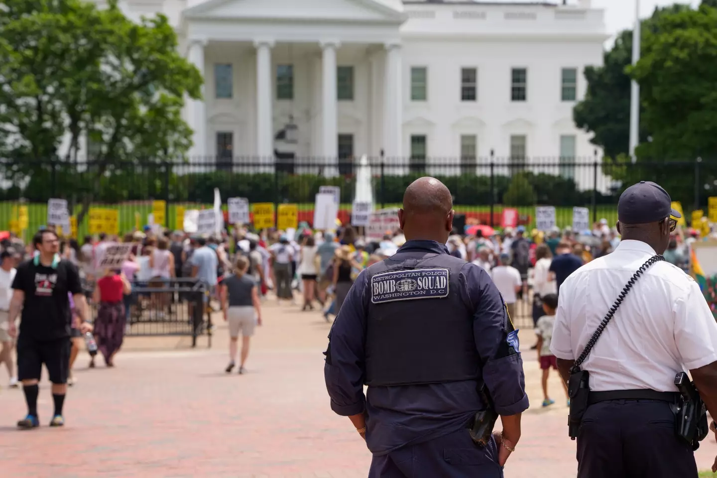 Trump reportedly responded to a sleeper cell terror threat (Aaron Schwartz/Bloomberg via Getty Images)