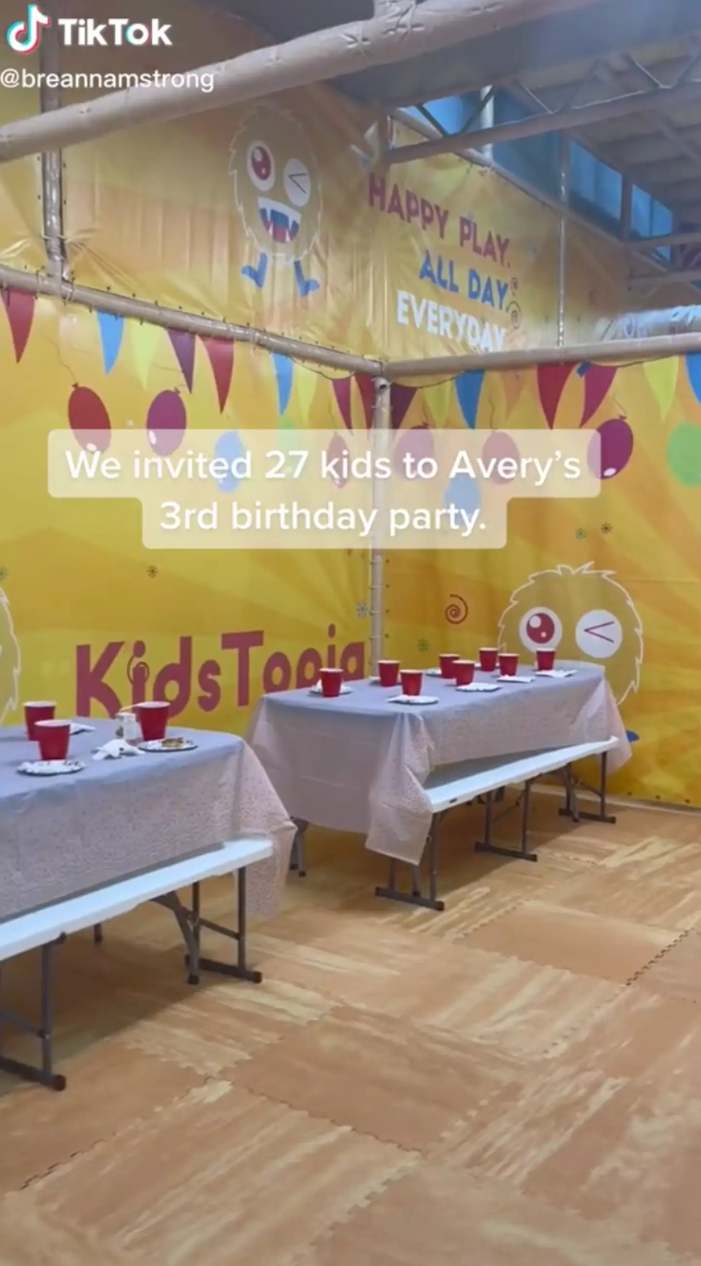 One mum’s day ended in disaster when not a single of her daughter’s 27 classmates showed up for her party.