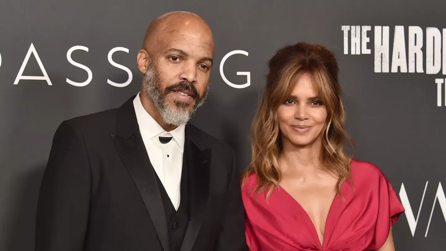 Halle Berry reveals how being misdiagnosed with herpes majorly affected her sex life with boyfriend Van Hunt