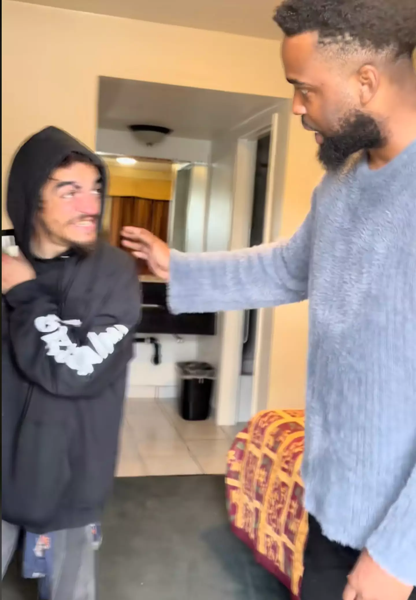 Influencers and actors have been helping the former child star (tiktok / @danielcurtislee)