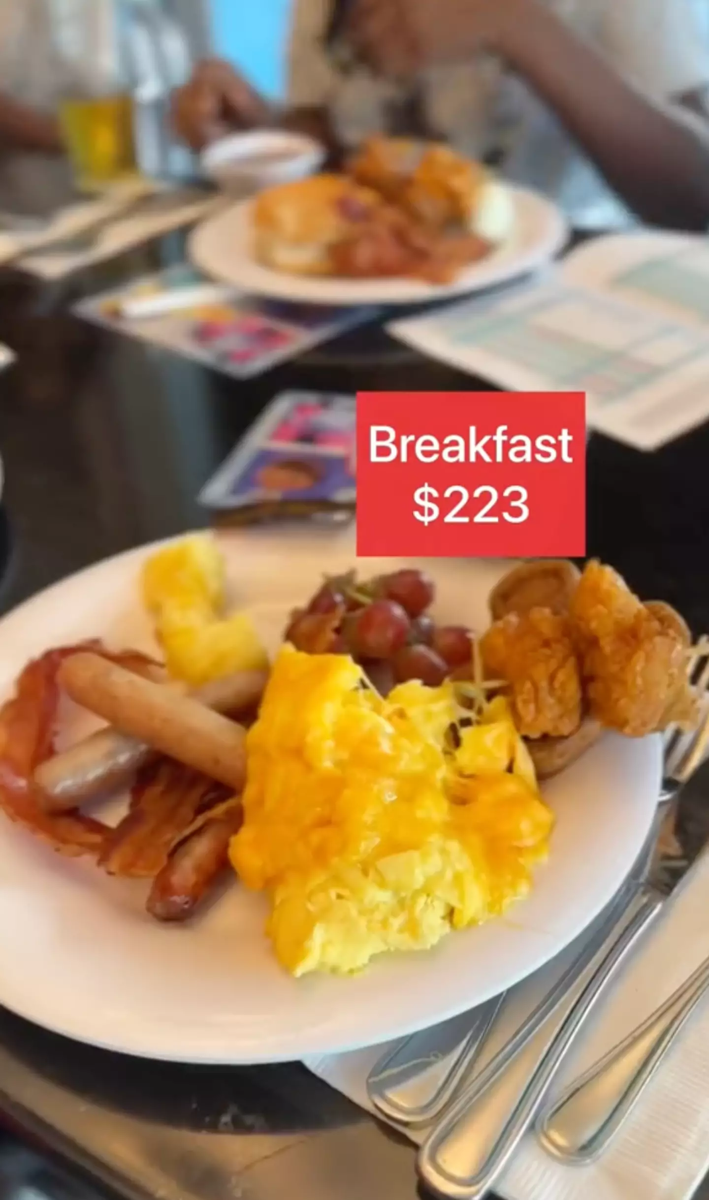 A 'mediocre' breakfast set Summer back over $200.