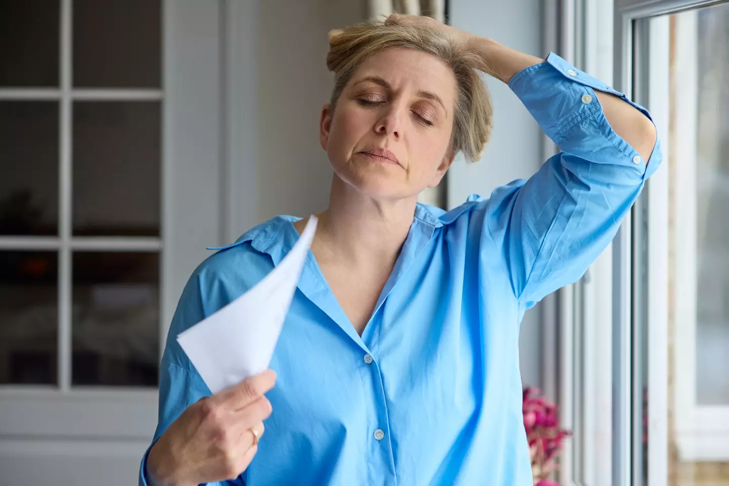 Menopause is more than just having hot flashes, as a gynaecologist explains (Getty Stock)