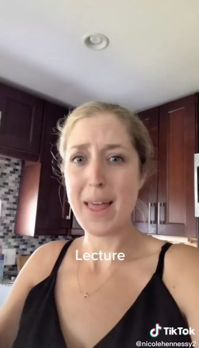 Nicole handled the situation like a pro.