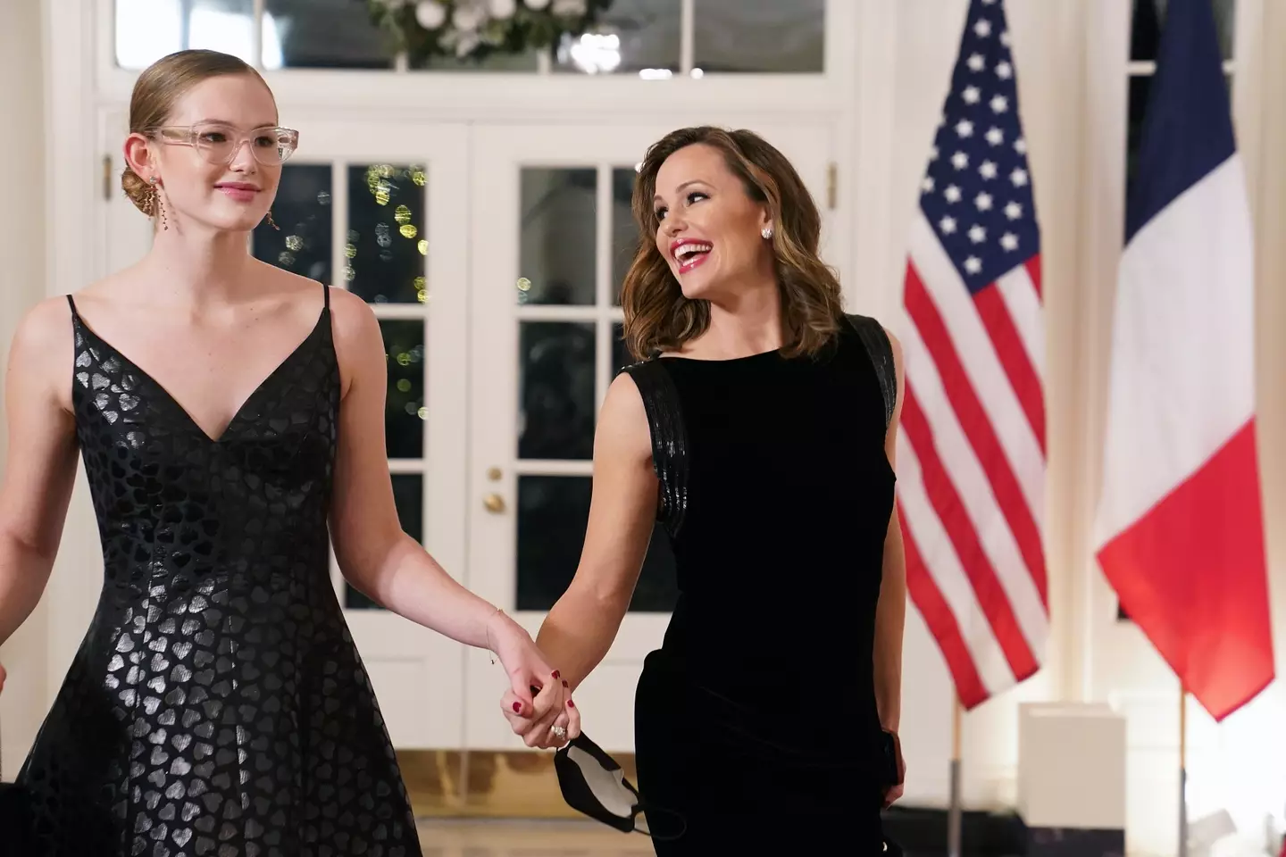 The mother-daughter duo look super alike (Nathan Howard/Getty Images)