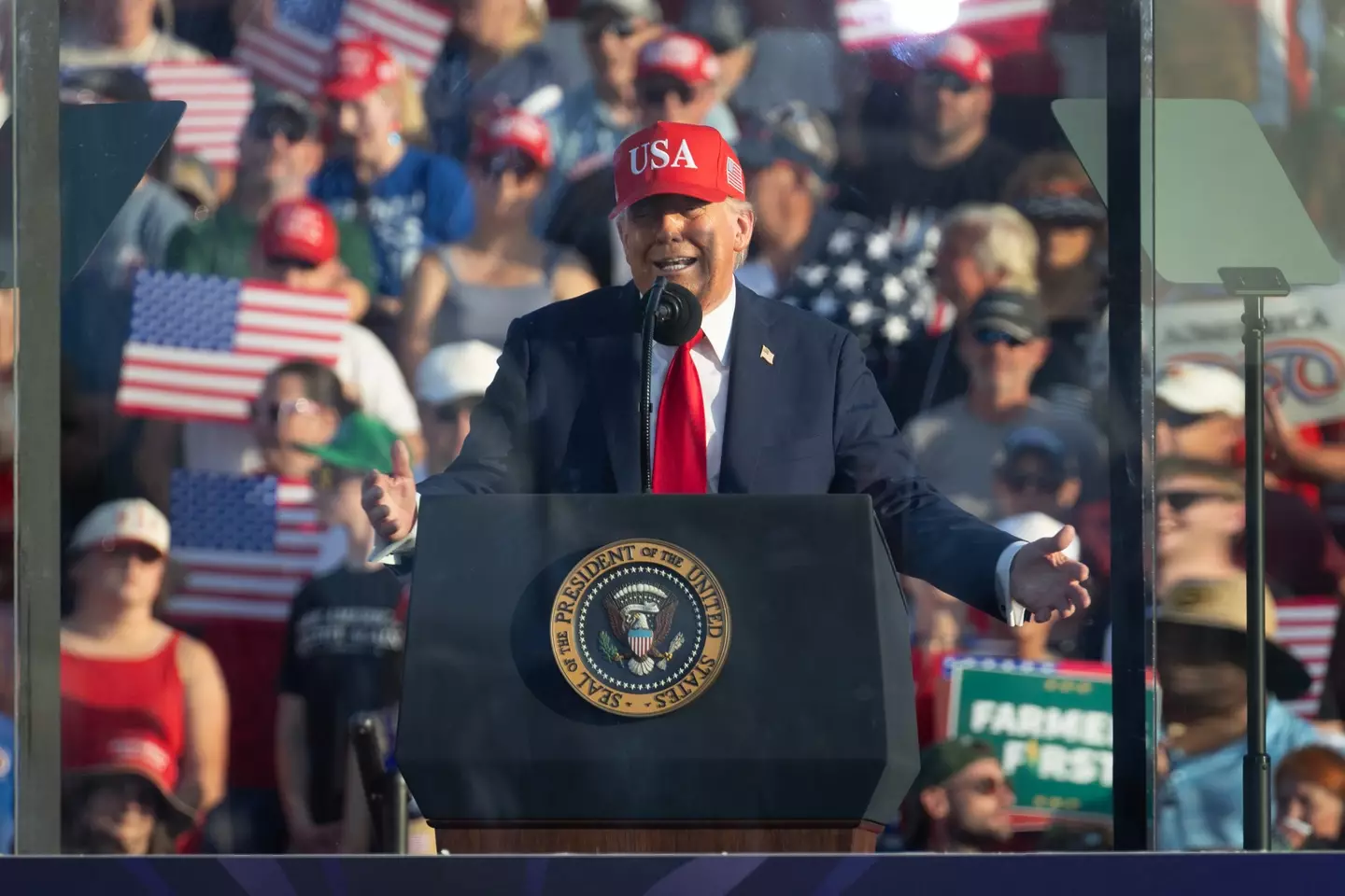 Trump mentioned Melania in his speech (Scott Olson/Getty Images)