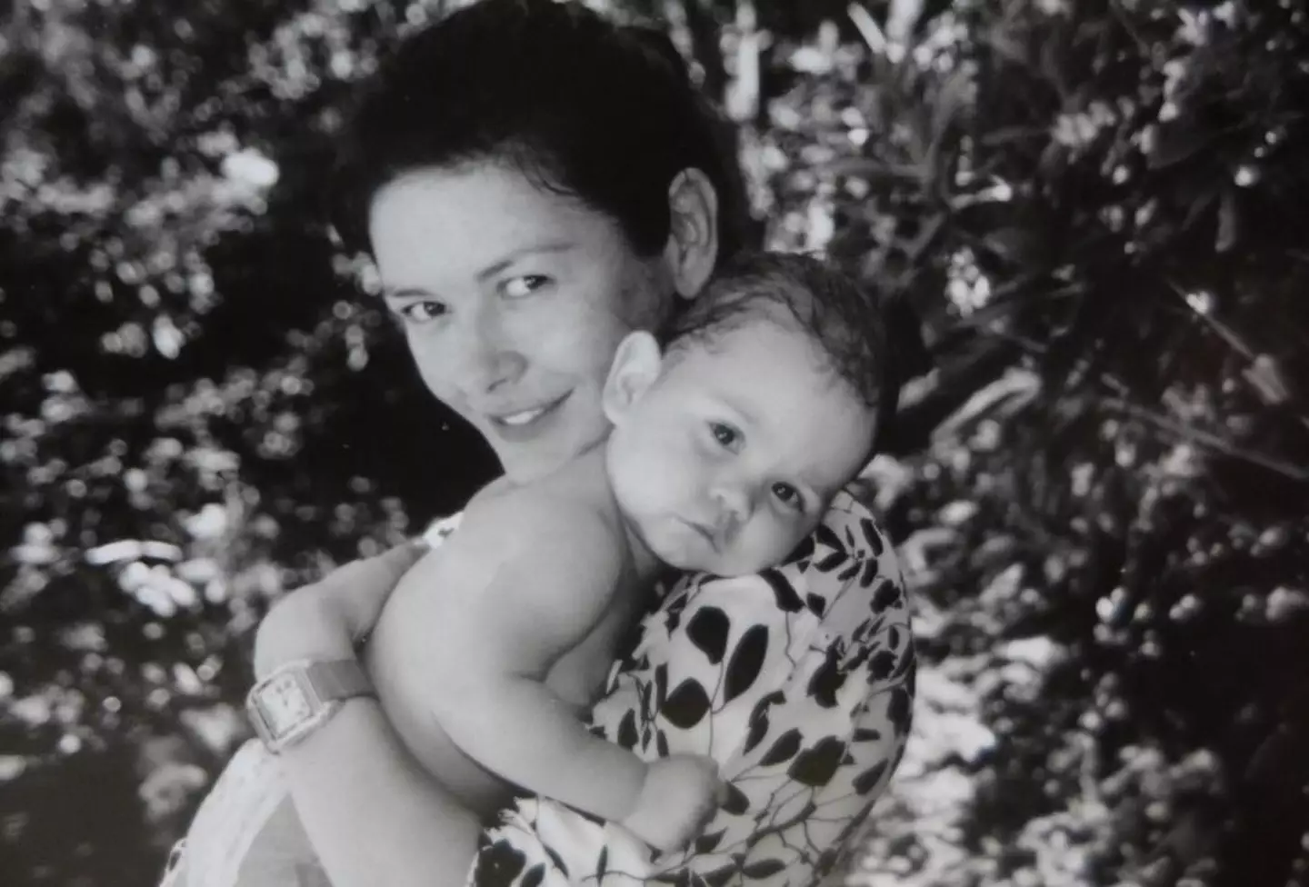 Catherine Zeta-Jones' and her daughter, Carys Douglas, look like the spitting image of each other in her 21st birthday post. (Instagram/@catherinezetajones)