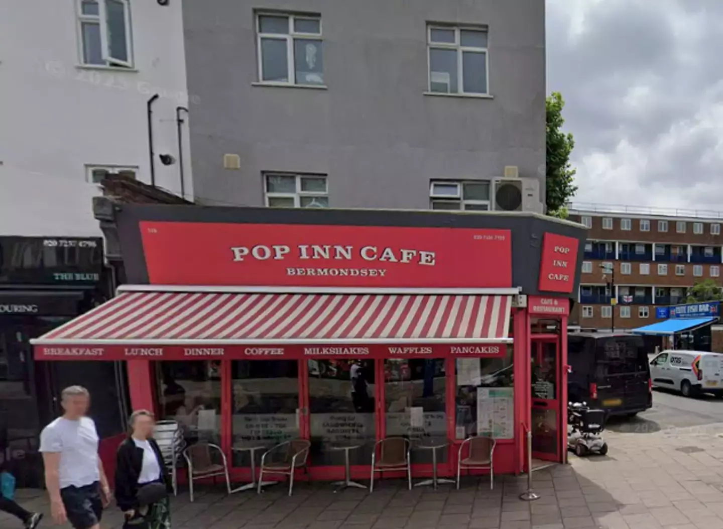 The blender was not cleaned before Mia's drink was prepared (Google Maps)