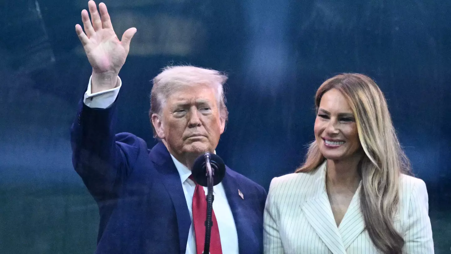 Body language expert explains reason behind Melania Trump’s ‘fake’ reaction during appearance with husband Donald