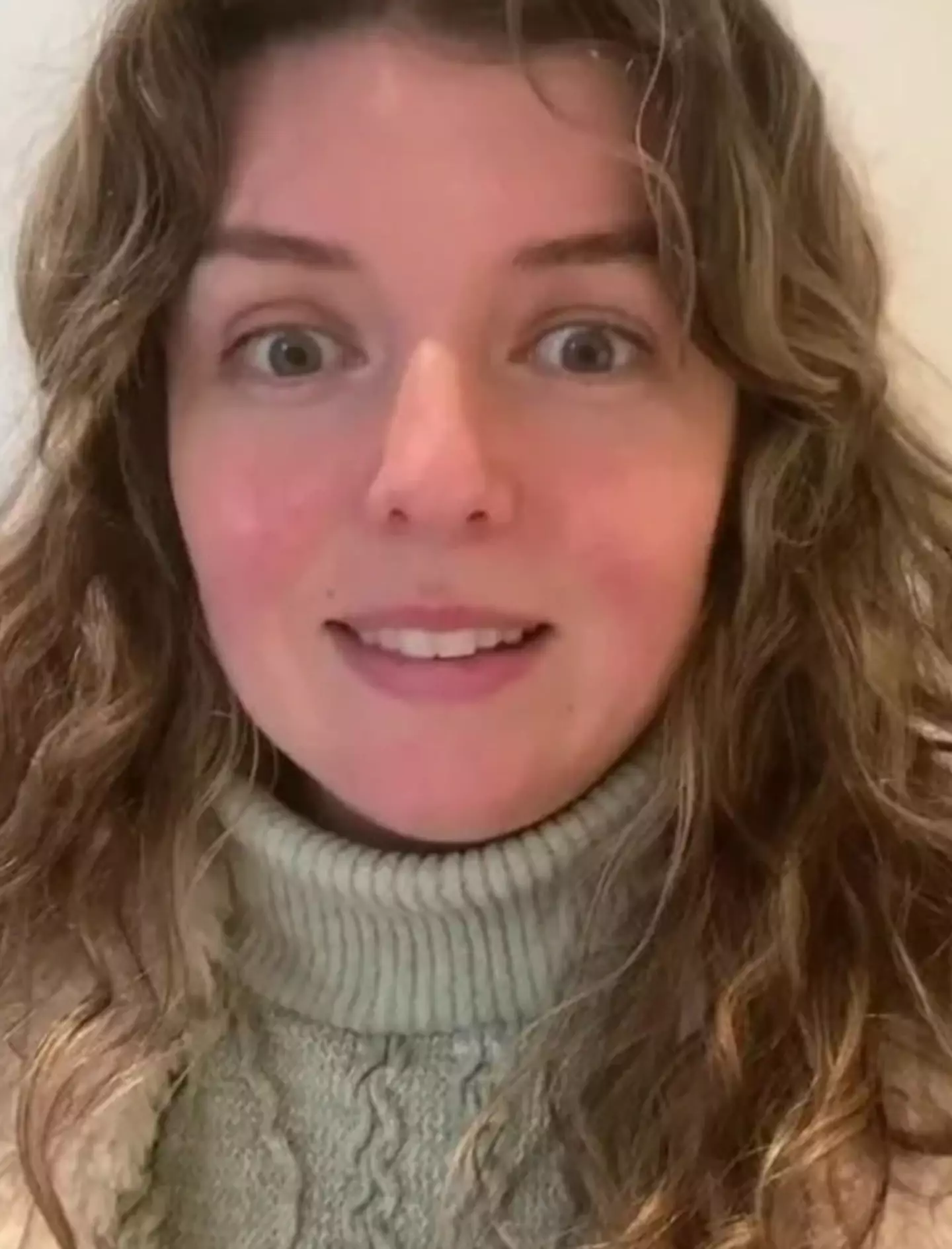 Claudia said the odour hung around for weeks.