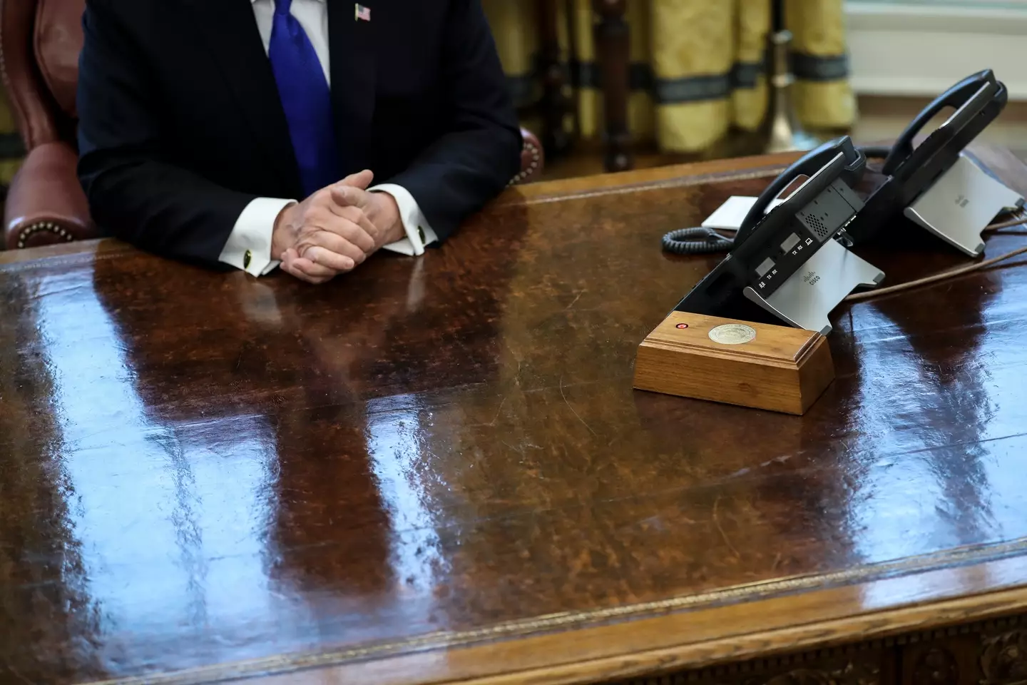 Trump's red button is back in the Oval Office (Oliver Contreras/For The Washington Post via Getty Images)