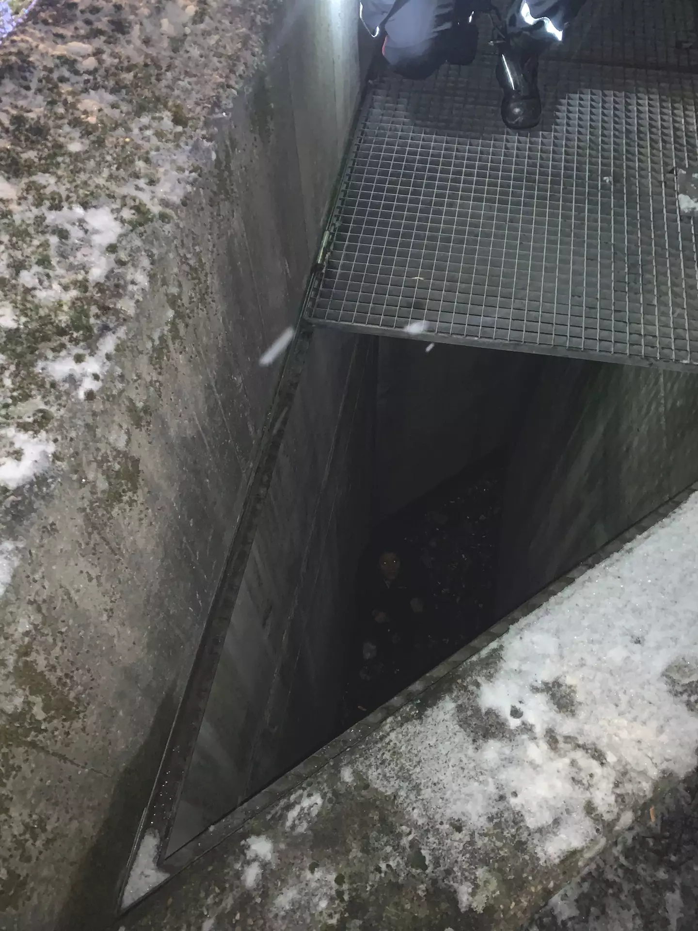 One of the drain's panels was missing (Kennedy News & Media)