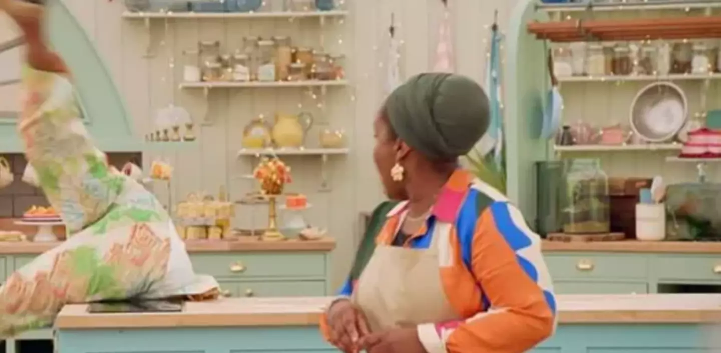 Alison Hammond took a tumble during the latest episode of the Great British Bake Off (Channel 4)