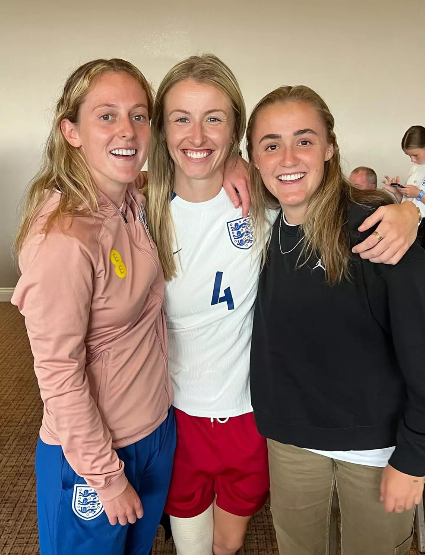The Lionesses will face Spain in the Women's World Cup without captain Leah Williamson (centre).
