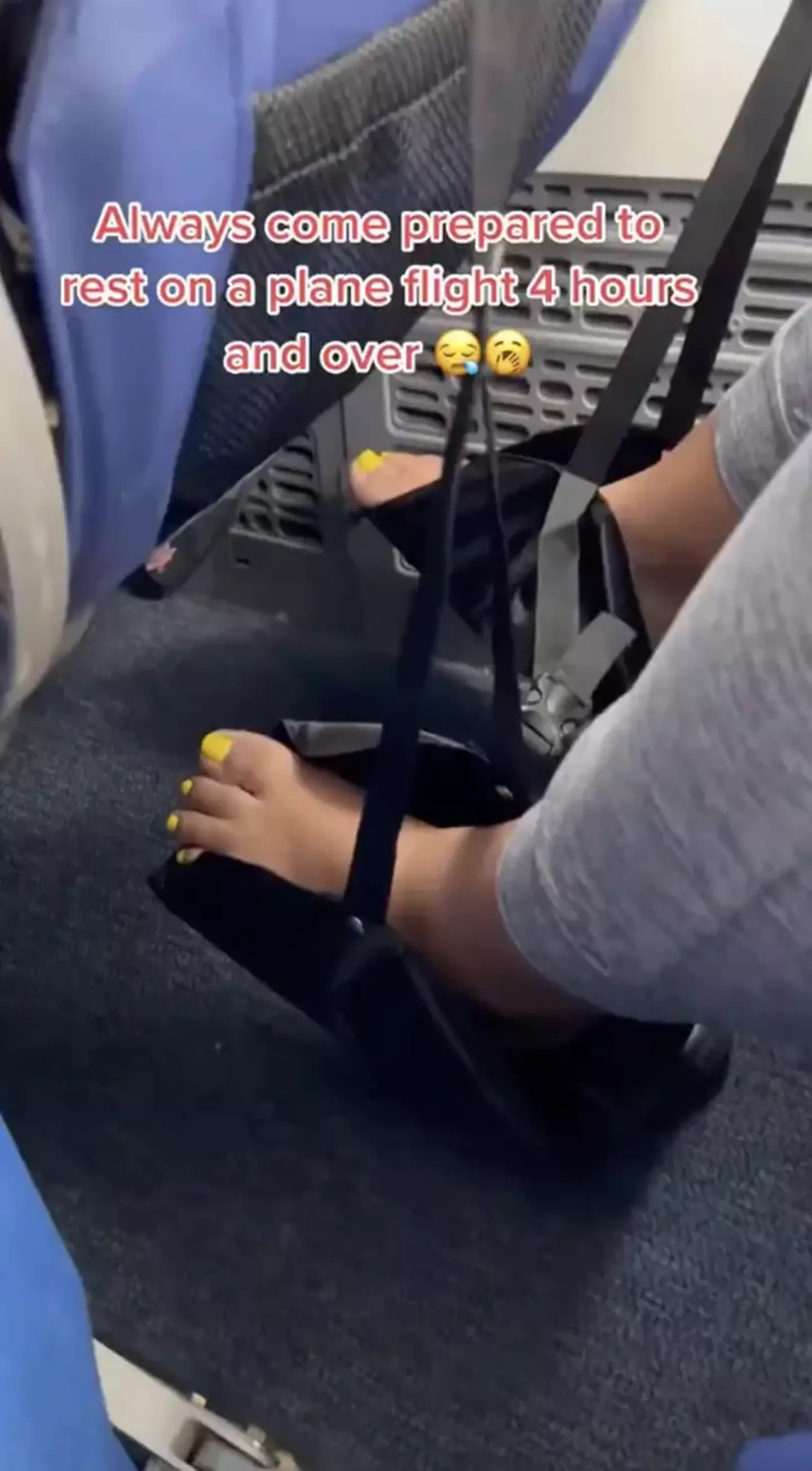 Wendy brought along special equipment on the flight, including a foot sling and a huge inflating pillow.