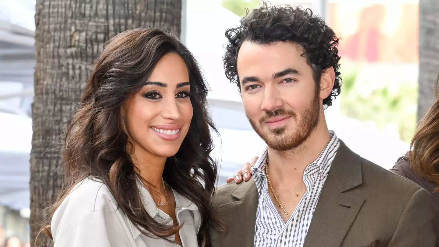 Kevin Jonas' wife Danielle reveals one early warning sign of disease surging among celebrities