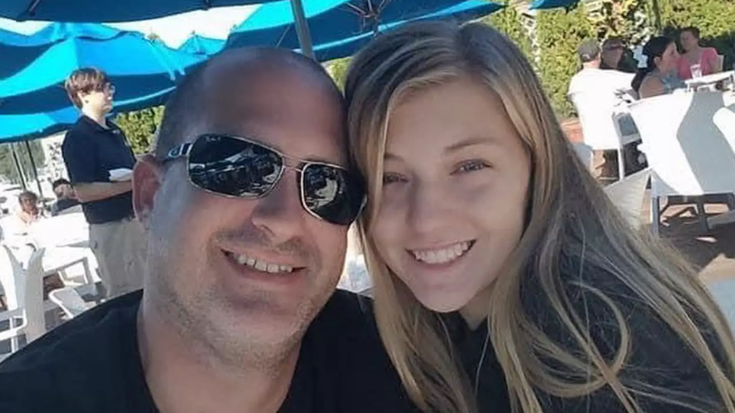 Gabby Petito's parents reveal 'strange' texts they received from their daughter's phone before they realised she was missing