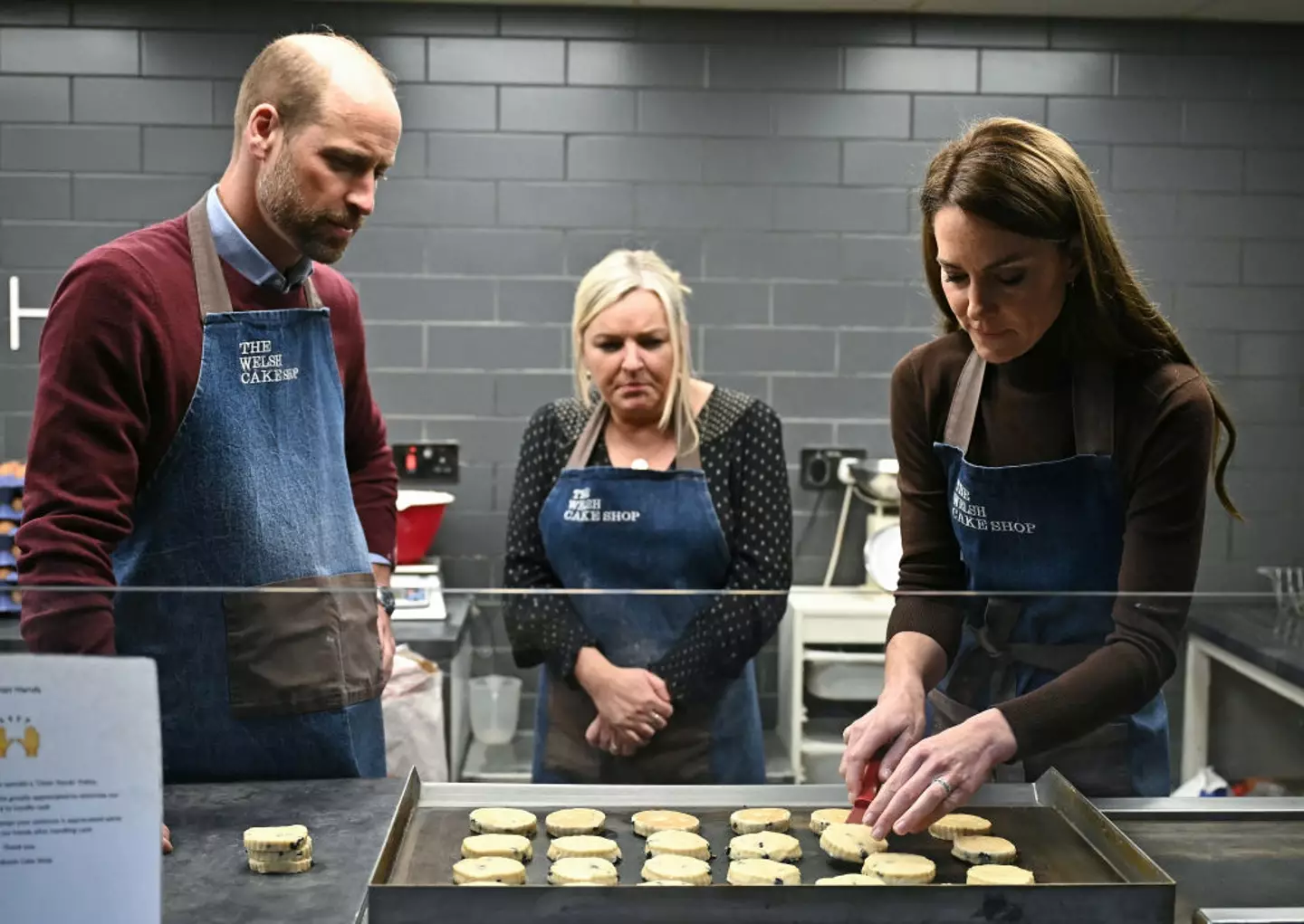 The couple tried their hand at baking traditional Welsh cakes (WPA Pool / Pool / Getty Images)