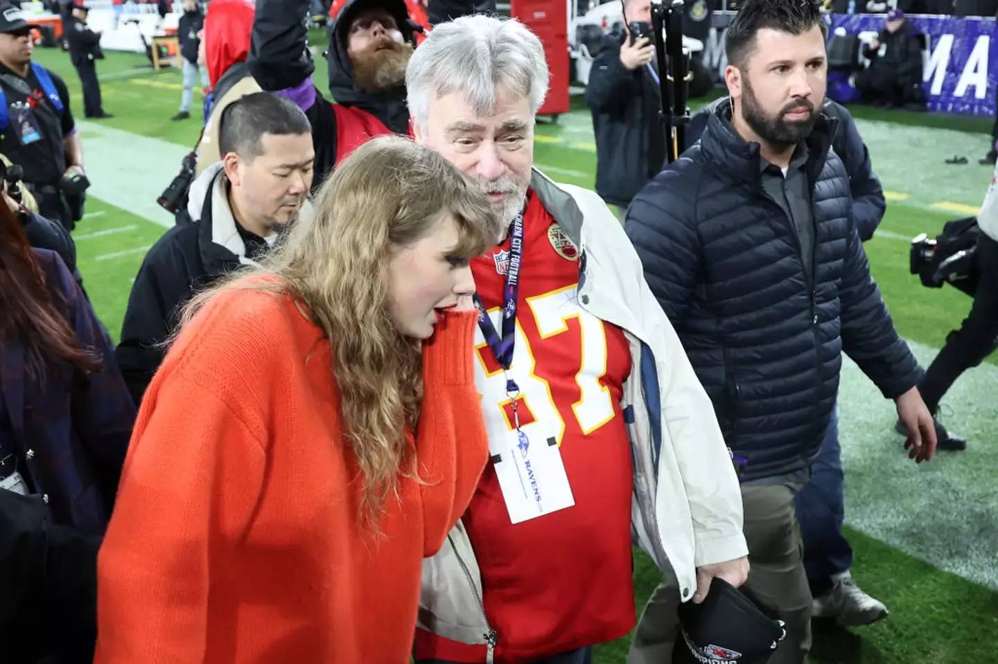Taylor and Travis' dad, Ed, explained how to correctly pronounce their last name (Rob Carr/Getty Images)