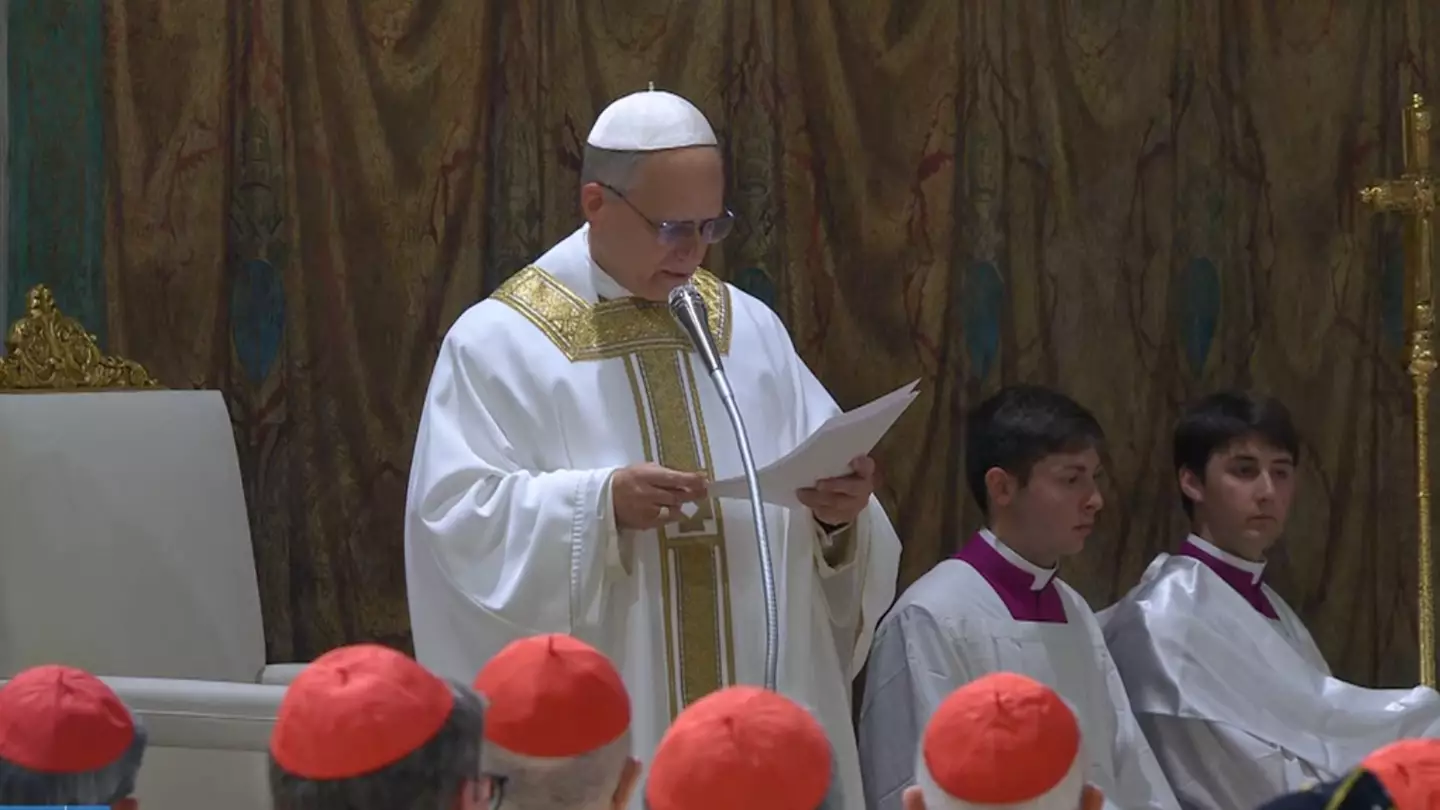 First ever American pope delivers speech in English during first mass and everyone’s saying the same thing
