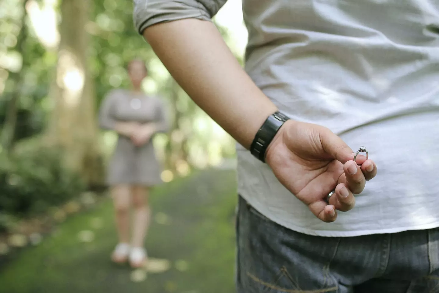 The Redditer says he carried the ring around in his pocket, so uncertain when to propose.