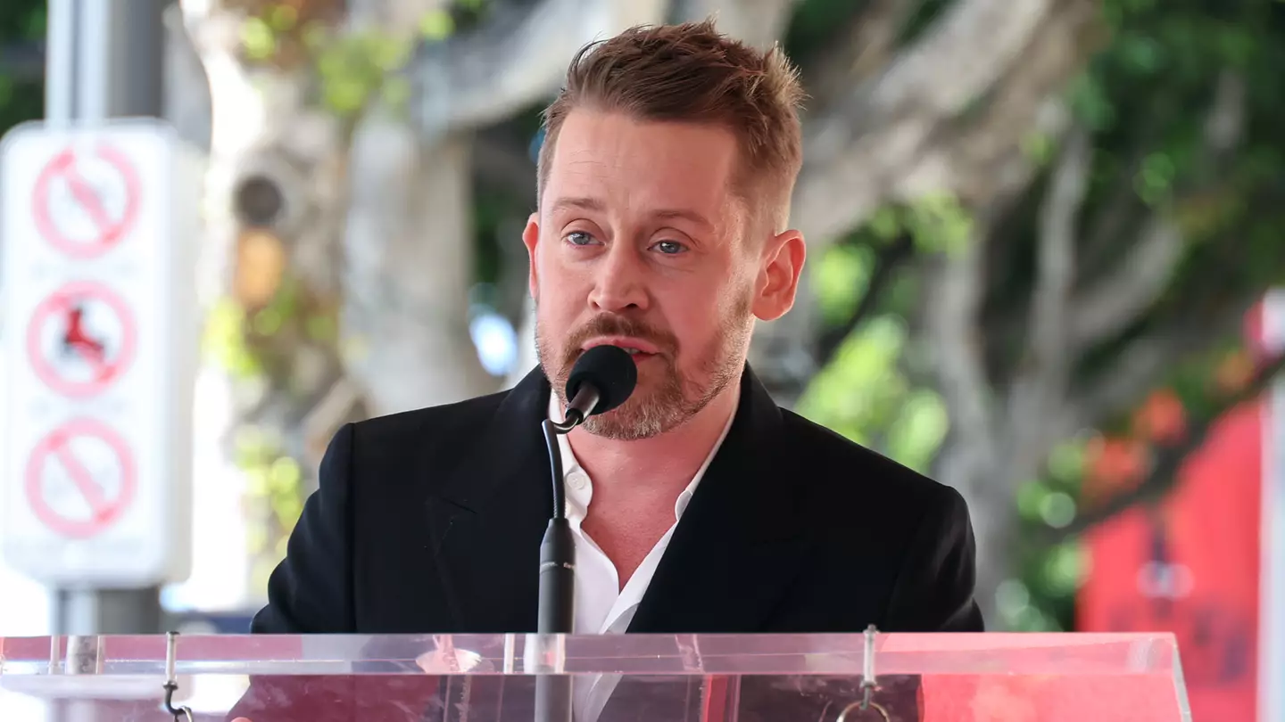 Macaulay Culkin hits out at estranged father after making sad admission about last time he saw him