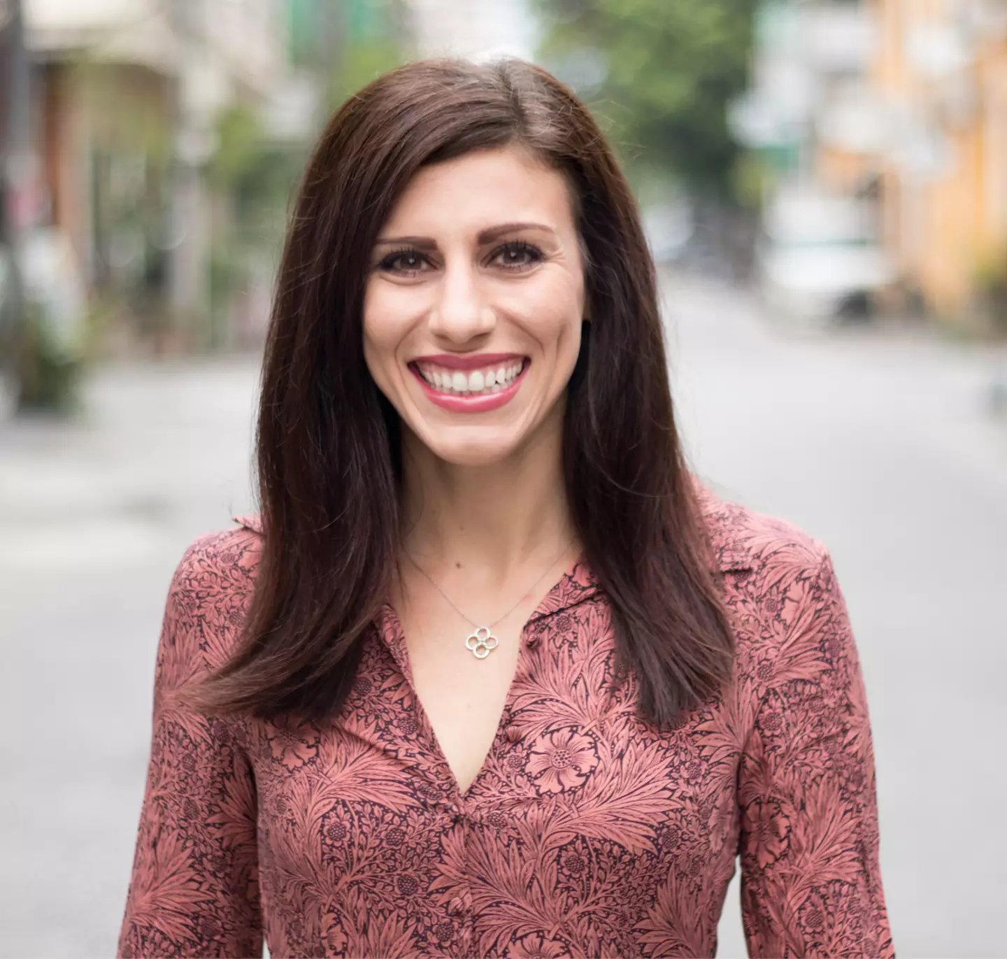 Lauren Consul is a relationship expert.