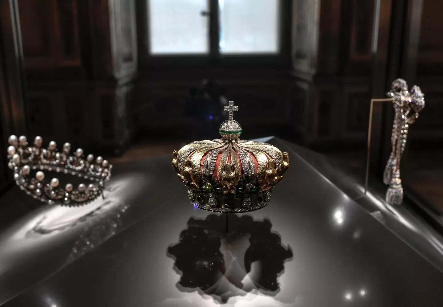 An investigation is underway following the heist (Louvre Museum)