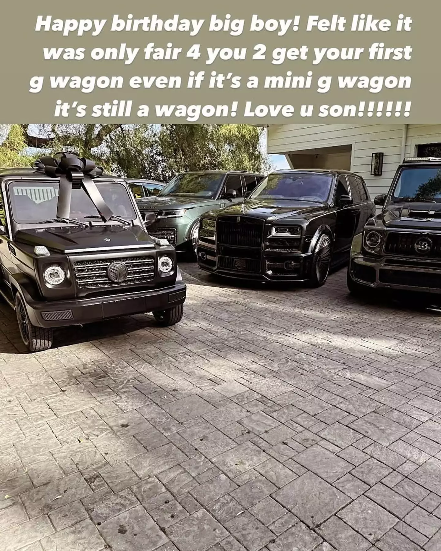 Fans seemed divided over the birthday present (Instagram/@scottdisick)