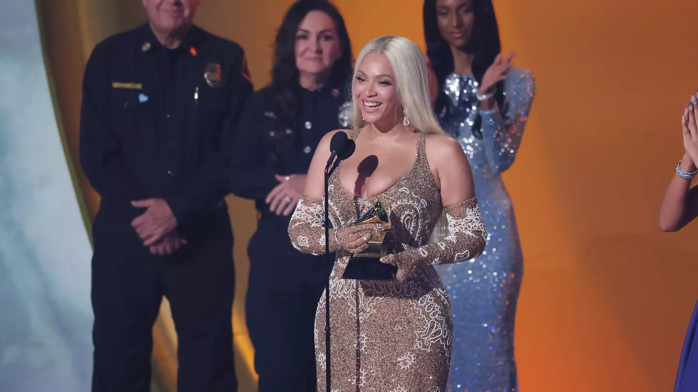 Body language expert gives verdict on Beyoncé’s reaction to Grammys win despite fans’ belief