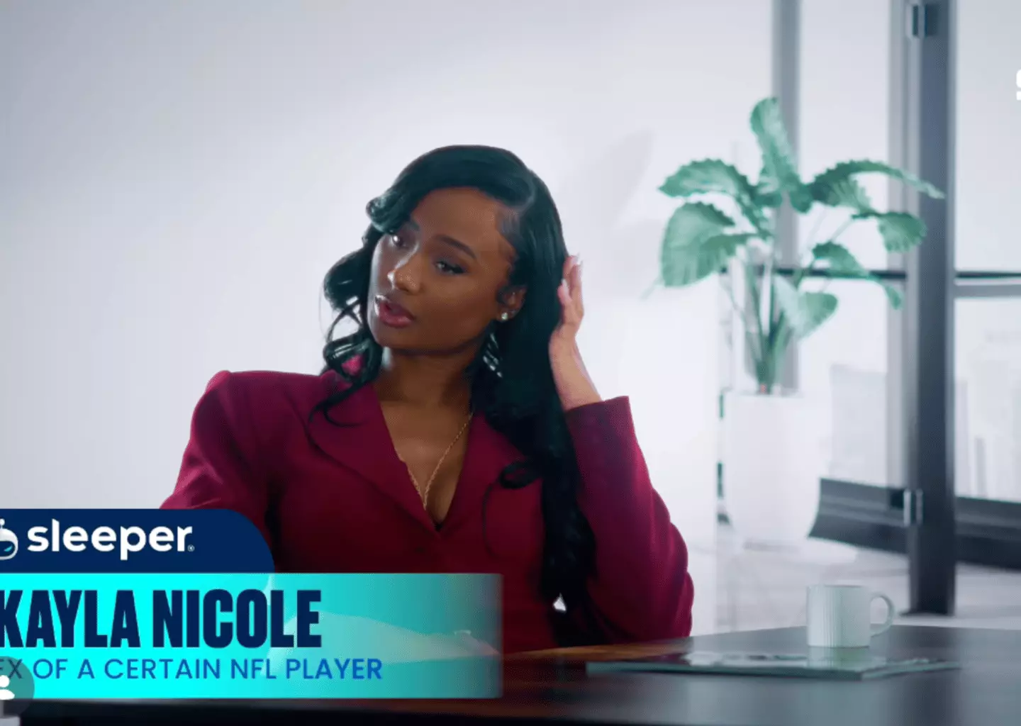 People have had mixed reactions to the ad (Instagram/@playsleeper)