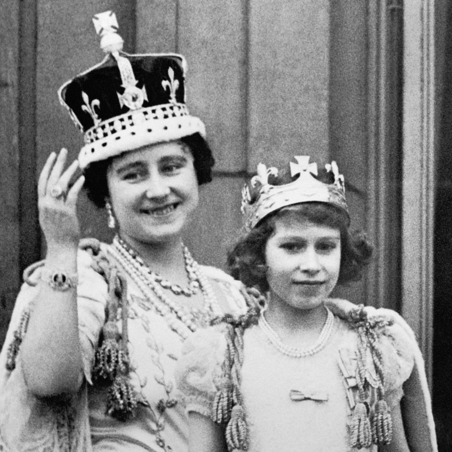 Glamis Castle has sparked debate as to which living member of the royal family most closely resembles the Queen Mother.