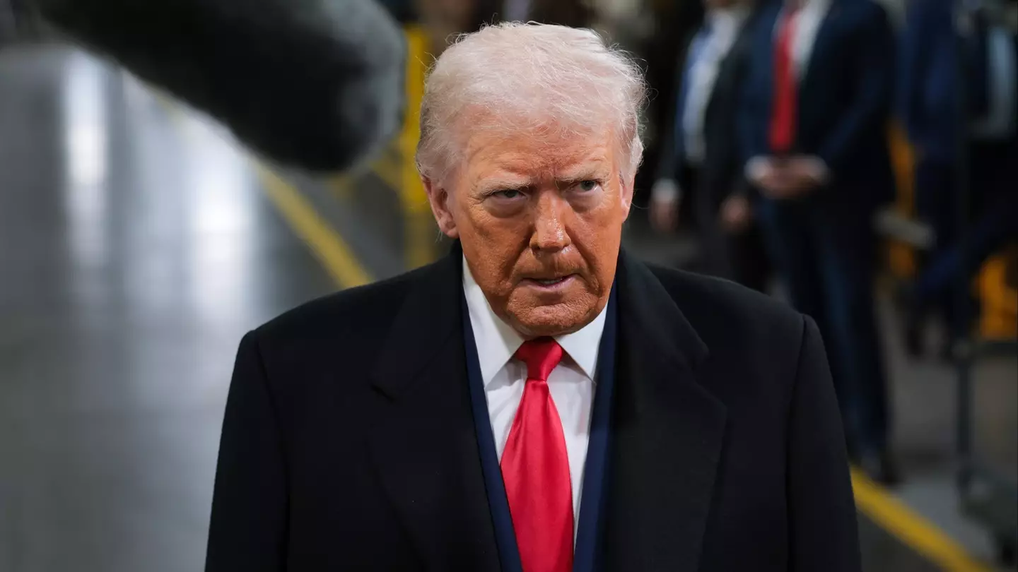 White House defends Donald Trump’s decision to ‘give the middle finger’