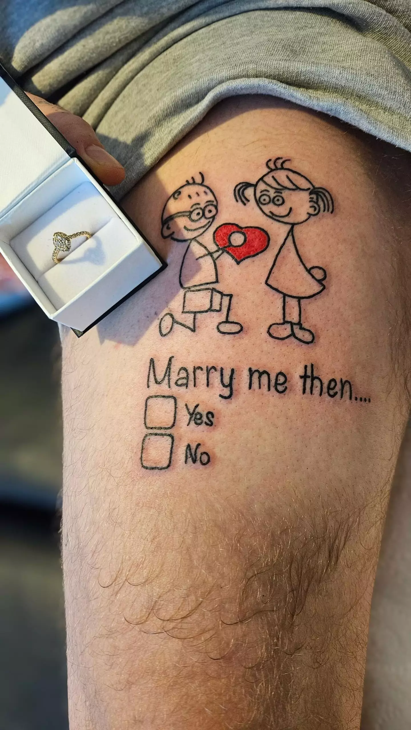 Don't worry, there was a gorgeous accompanying ring!