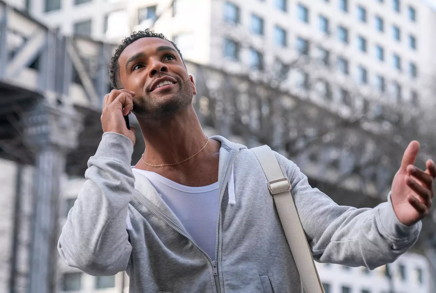 The 'Emily In Paris' heartthrob previously dated a certain Atomic Kitten star. (STEPHANIE BRANCHU/ NETFLIX - © 2024 Netflix, Inc/IMDB)