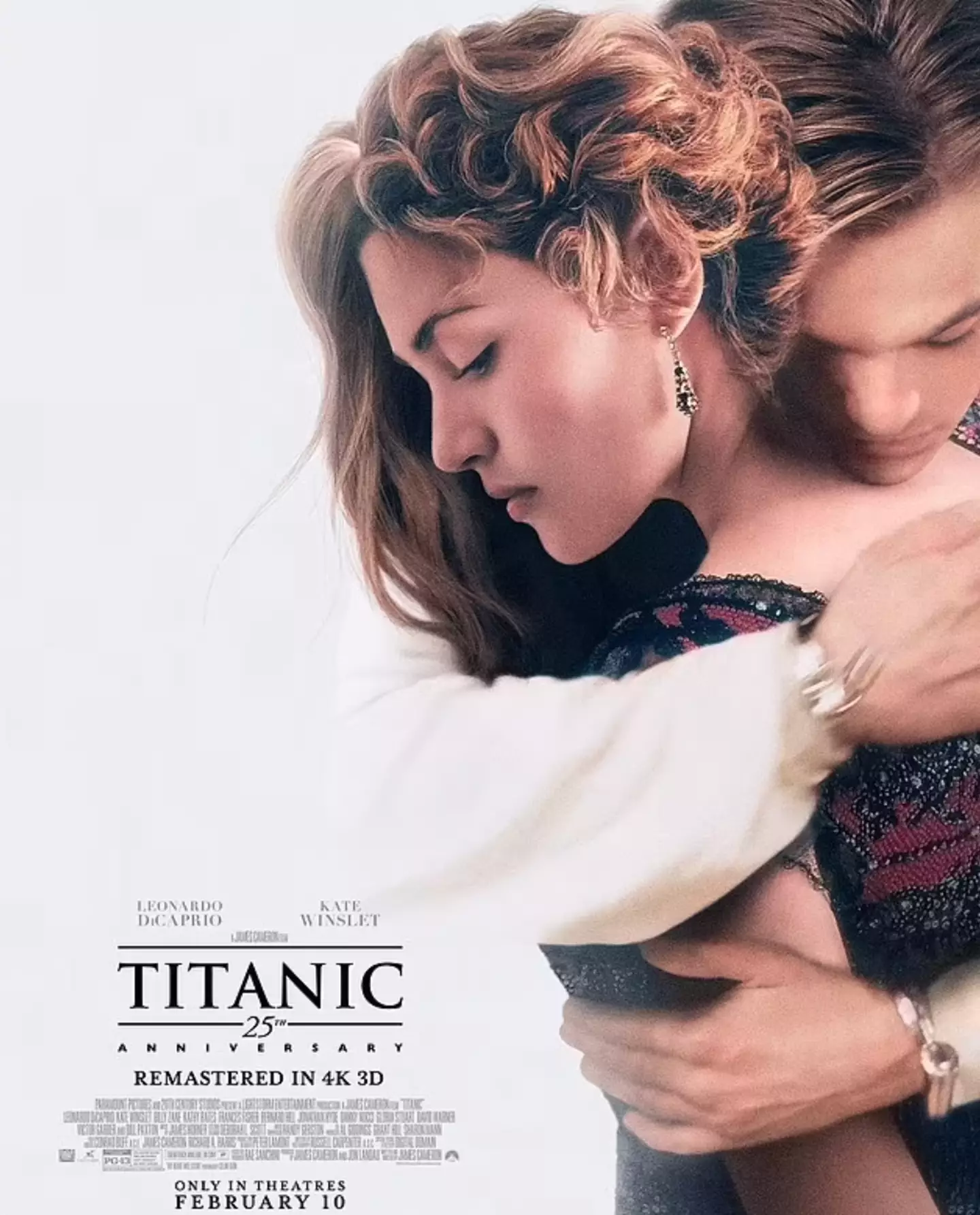 Kate Winslet appears to have two hair styles in the Titanic re-release poster.