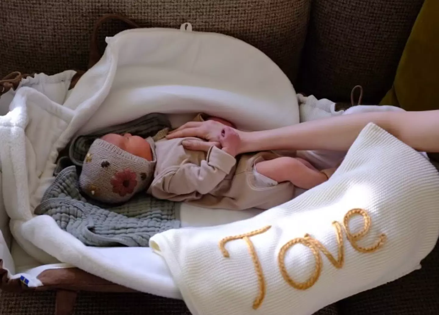 Lily Collins and Charlie McDowell are now parents (@lilyjcollins/Instagram)