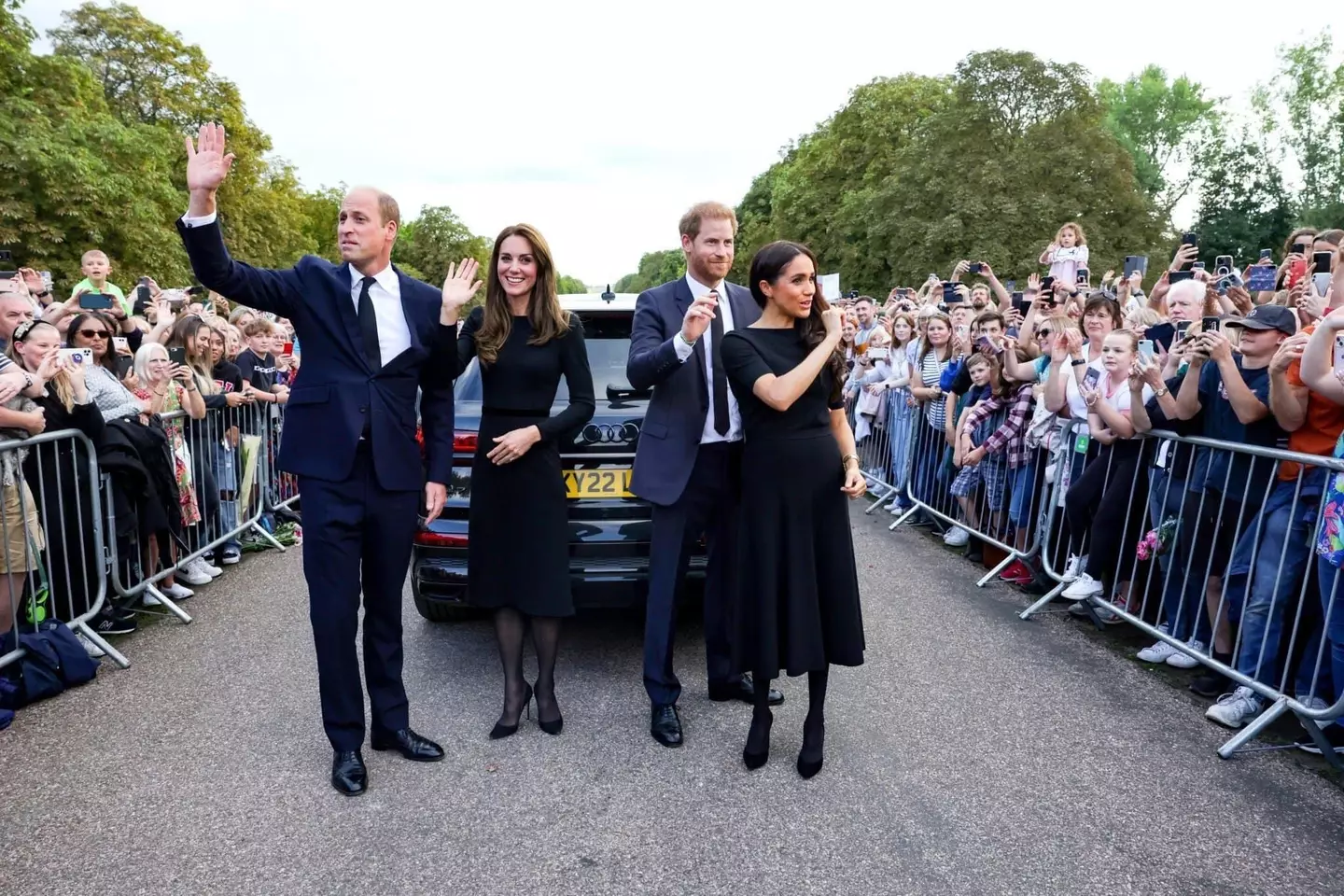 The royals met mourners outside Windsor Castle.