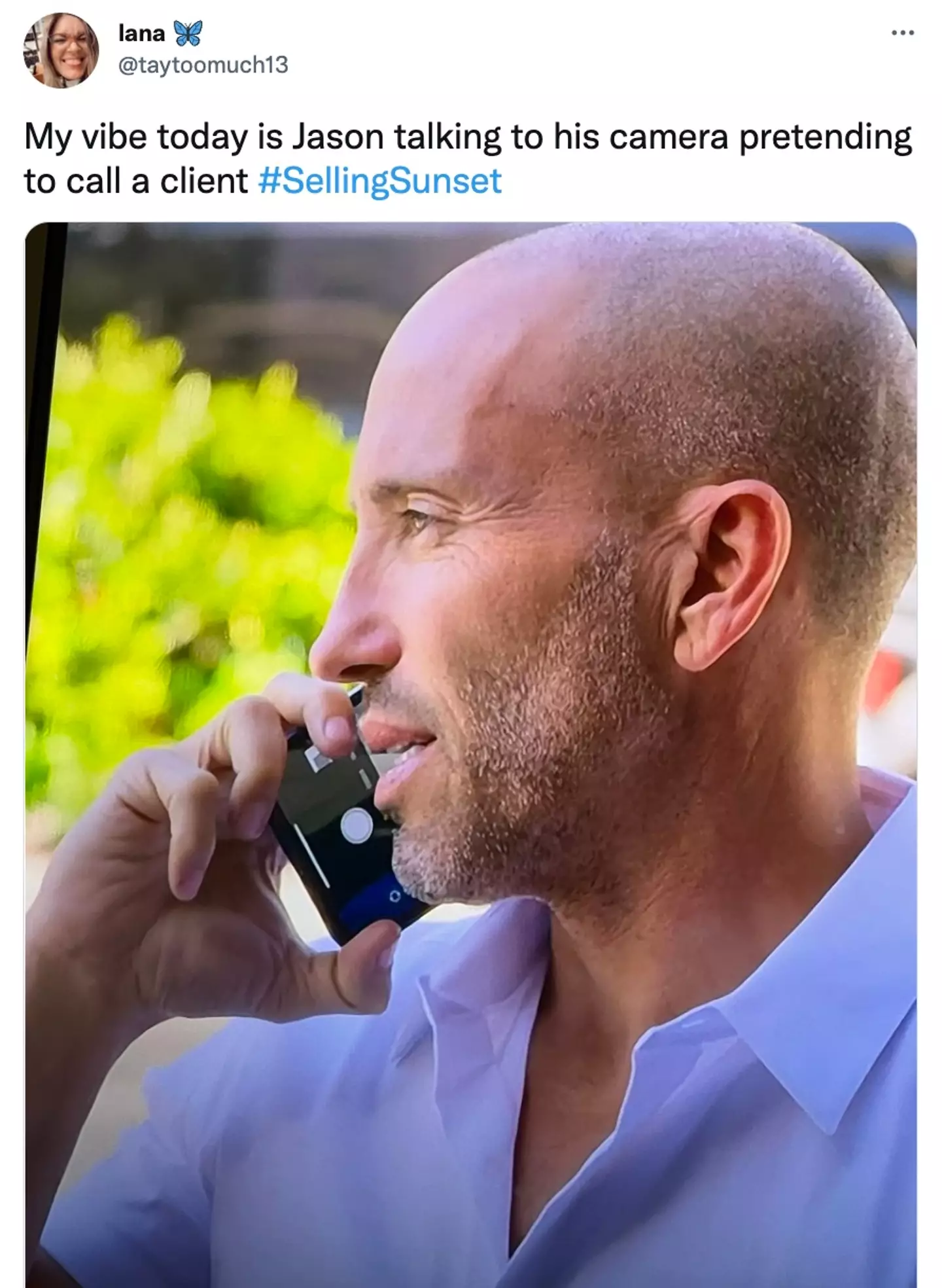 In the fifth season of the Netflix mansion-selling series, the real estate broker was seen taking a very ‘important phone call’, only for the camera to zoom in on the fact he was on camera mode. Awkward! (Twitter @taytoomuch13).