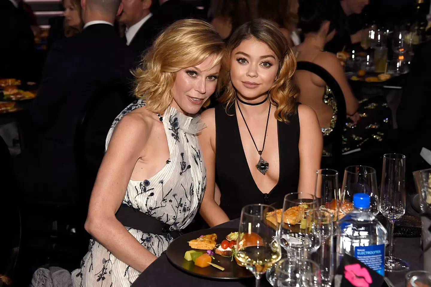 Modern Family's Julie Bowen has opened up about how she helped Sarah Hyland leave an 'abusive' relationship. (Kevin Mazur / Contributor / Getty Images)